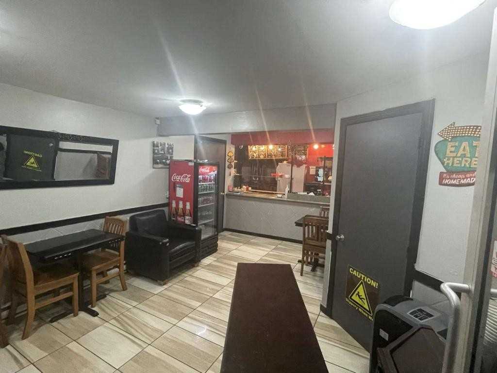 eating area for customer