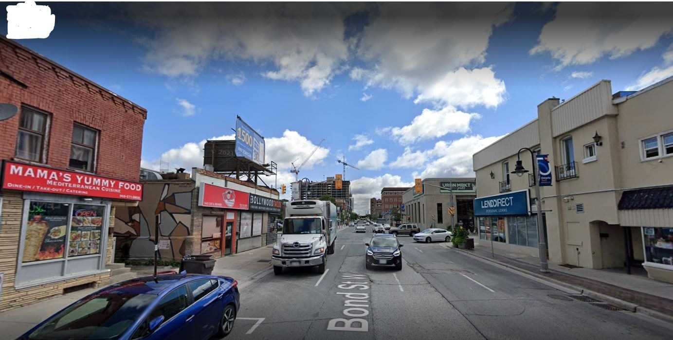 E5541330_7 Mama's yumm food road image