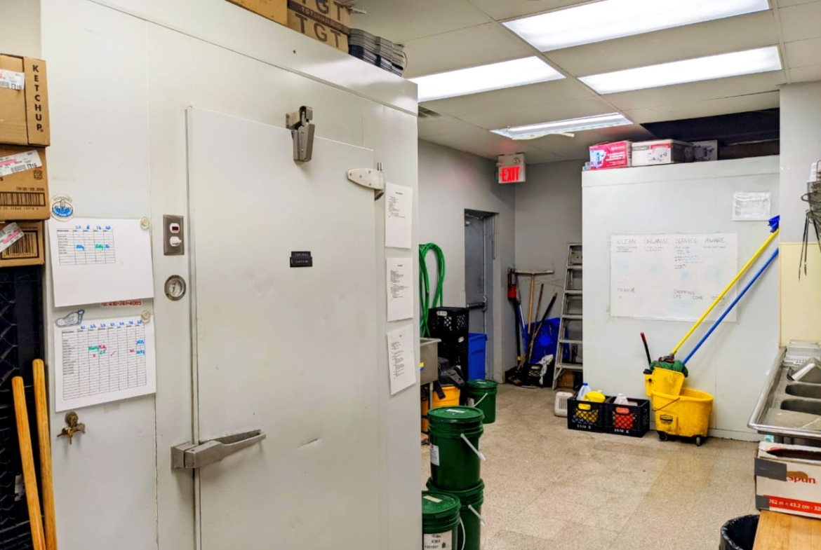 Restaurant Clearing tools and area